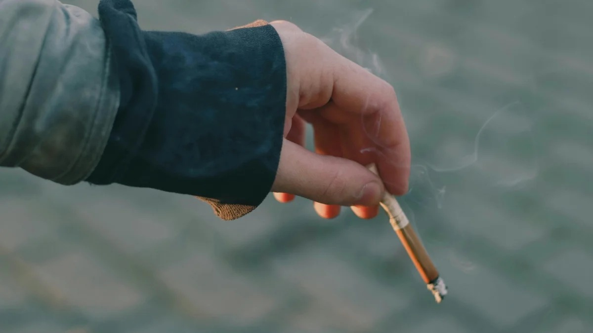 Reino Unido aprueba ley para crear primera generación libre de humo